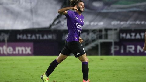 Mazatlán estrenó su Estadio el Kraken.