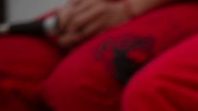 El colectivo "Las Tesis", rinde homenaje a la joven chilena.