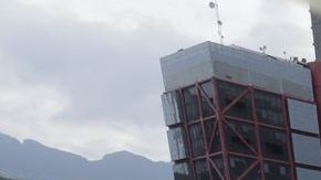 Autoridades municipales han ordenado la recuperación de la escultura.