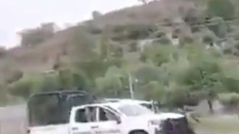 VIDEO: Así se defienden soldados mexicanos de emboscada de narcos
