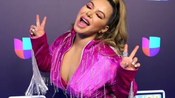 El sensual baile de Chiquis Rivera en el escenario en donde presume
