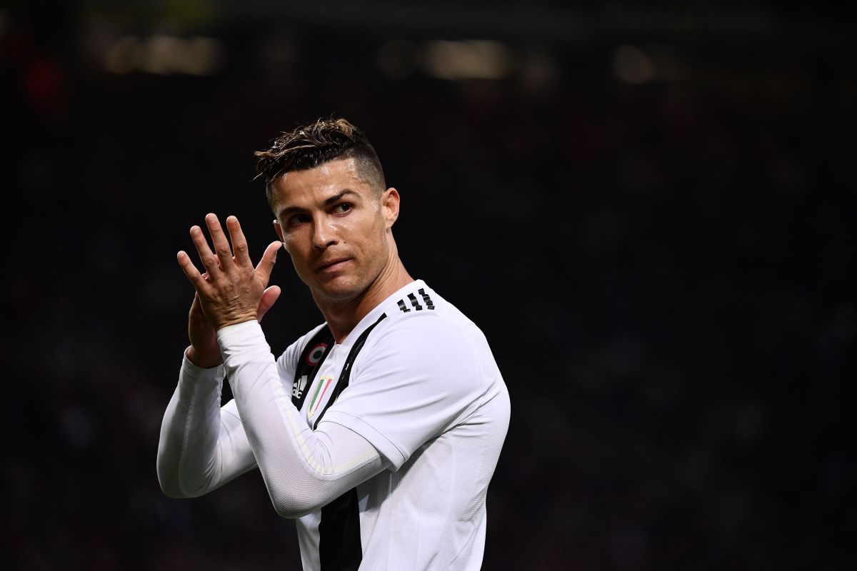 Cristiano Ronaldo Presume Sorprendente Nuevo “look” De Cuarentena El Diario Ny 3773