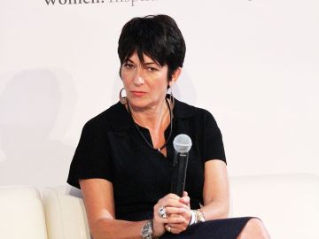 Ghislaine Maxwell en un evento a favor de la mujer en NYC, 2013