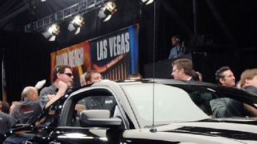 El Mustang GT500KR 2008 fue subastado en más de $500,000