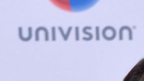 Jacky Bracamontes y Martín Fuentes