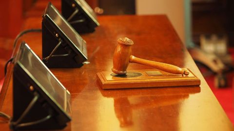 judge-1587300_1280