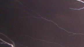 Los rayos suelen alcanzar al objeto más cercano que esté al aire libre.