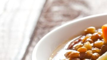 sopa de lentejas