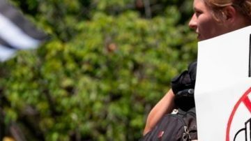 Durante la pandemia de COVID-19, se han organizado manifestaciones en contra del uso de mascarillas en EE.UU.