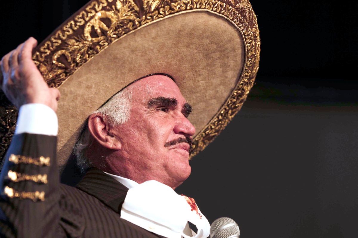 They confirm the bioseries of Vicente Fernández and the famous actor who would interpret him