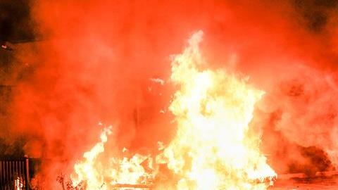 Varios autos incendiados en Kenosha, Wisconsin