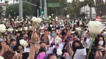 Protestan por asesinato de universitaria.
