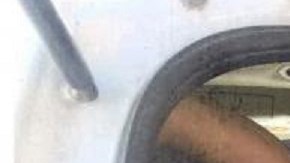 En una camioneta se encontró a 18 indocumentados.