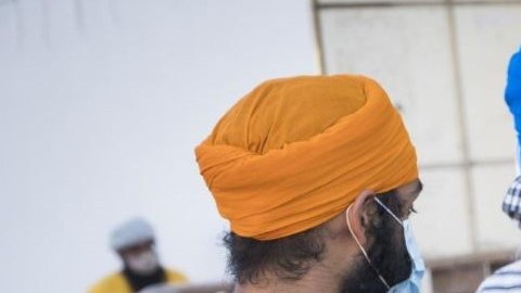 Los voluntarios que irán a los hogares son residentes de los mismos vecindarios en donde tocarán las puertas y que hablan el mismo idioma que sus vecinos.