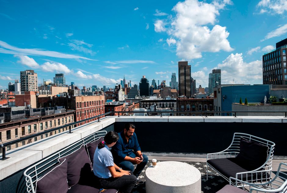 13,000 apartamentos en Nueva York se quedaron vacíos después que miles de inquilinos huyeron durante la pandemia