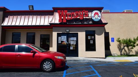 Wendy's carne escasez Costco McDonald's Burger King restaurantes COVID-19 Ohio Michigan Nueva York