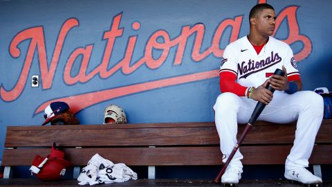 Juan Soto se mantiene en aislamiento con los Nationals a la espera de que le den luz verde para entrenar.