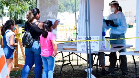 Los demócratas reconocen que el coronavirus marcó aún más las diferencias económicas entre algunos grupos étnicos y raciales.