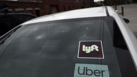Uber podría suspender el servicio en California el jueves