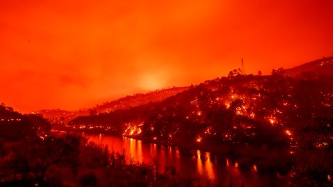 Incendio Hennessy en el condado de Napa en California.