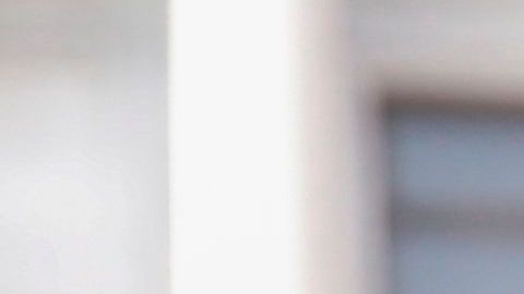 Jacob Blake padre (centro) habla con los medios.