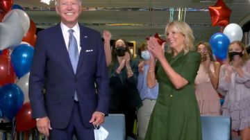 Joe Biden y su esposa celebran y agradecen  la nominación.