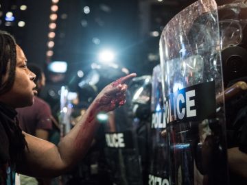 Amnistía Internacional se sumó a las denuncias de violencia policial contra manifestantes.