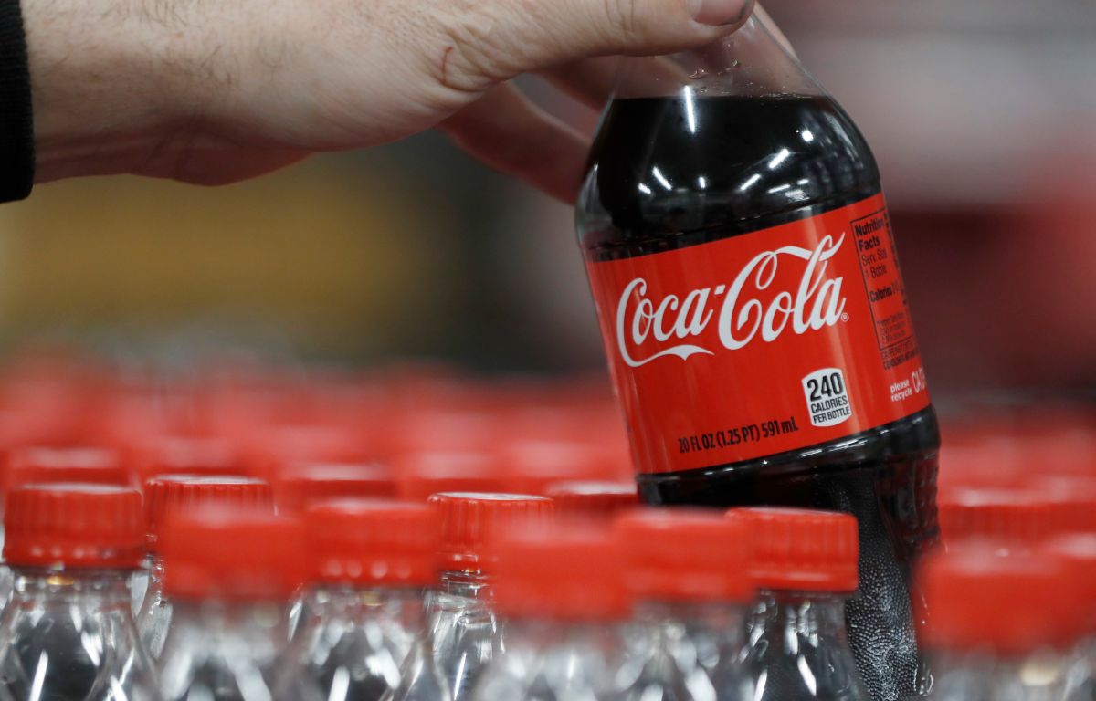 Coca-Cola anuncia la llegada de una bebida con café que tendrá tres