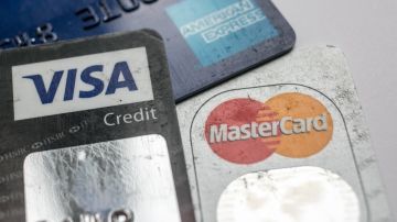 ¿Qué hacer si no puedes pagar tus tarjetas de crédito?
