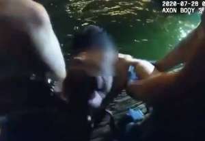 VIDEO: Oficiales hispanos del NYPD rescatan a hombre que se ahogaba en el río