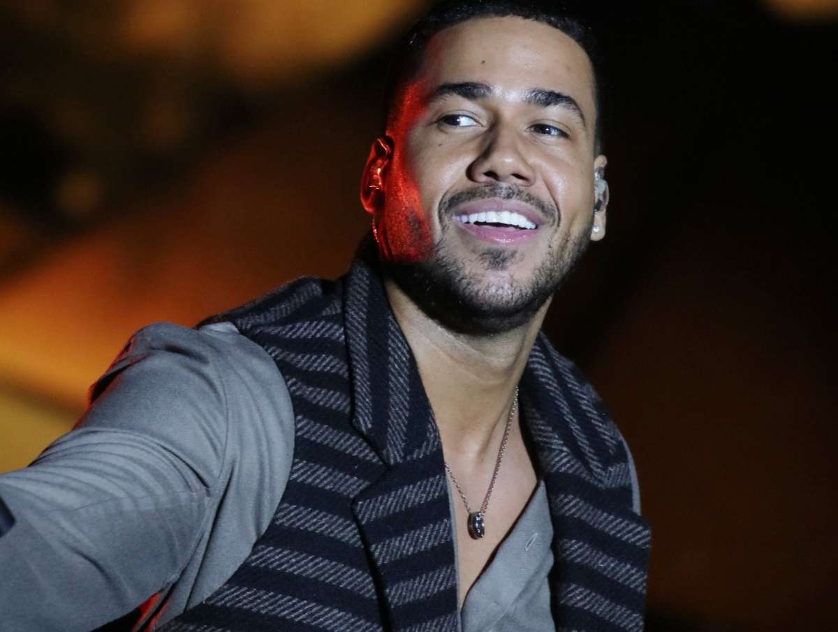 En Que Tremendo Problema Esta Metido Romeo Santos Con Su Ninera El Diario Ny