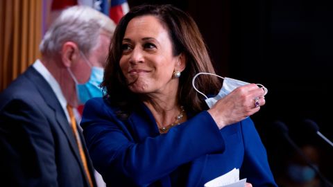 Washington (United States), 23/06/2020.- (FILE) - Democratic Senator from California Kamala Harris participates in a news conference with Senate Democrats to voice opposition to a Republican-crafted police reform bill on Capitol Hill in Washington DC, USA, 23 June 2020 (reissued 11 August 2020). Democratic presidential candidate Joe Biden has chosen Kamala Harris as his pick for Vice President, according to a statement on Biden's Twitter account, on 11 August 2020. (Elecciones, Estados Unidos) EFE/EPA/MICHAEL REYNOLDS *** Local Caption *** 56171833