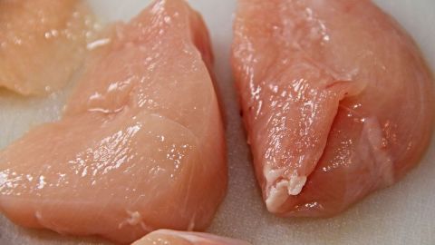 fabrica-pollo-coronavirus