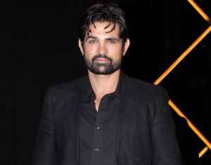 Ferdinando Valencia no teme a las comparaciones con Eleazar Gómez