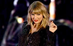 Taylor Swift regala más de $30 mil a una joven por una buena causa