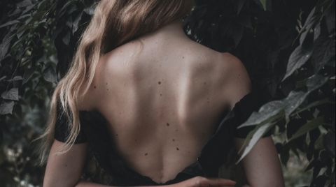 Aprende a interpretar los lunares del cuerpo.