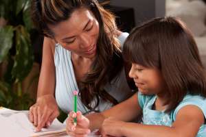 Artículos prácticos para facilitarte la educación de tus hijos en el hogar