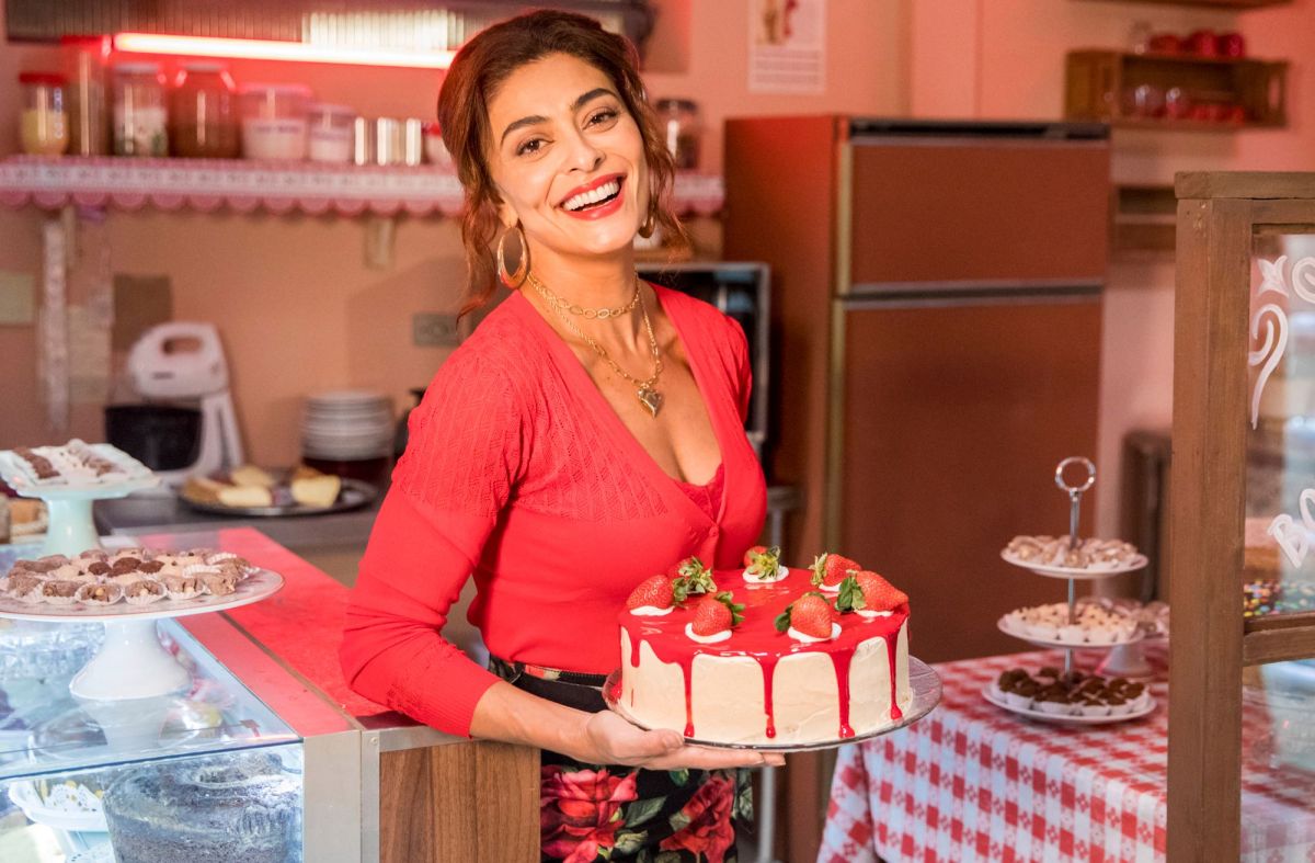 Juliana Paes es Maria de la Paz en "Dulce Ambición" de Univision.