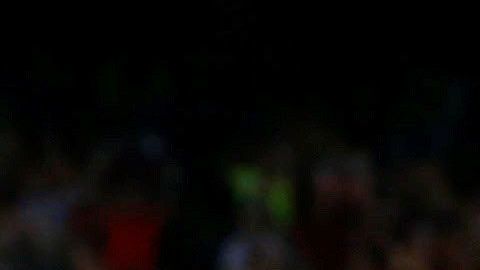 Luis Suárez, el hombre del partido con dos buenos goles para sacar el triunfo.