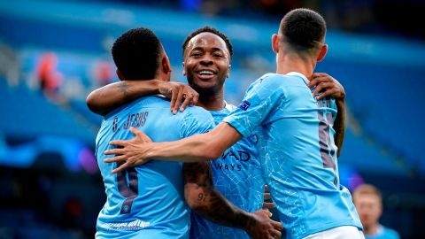 El Manchester City completó la obra y avanzó a cuartos de final.