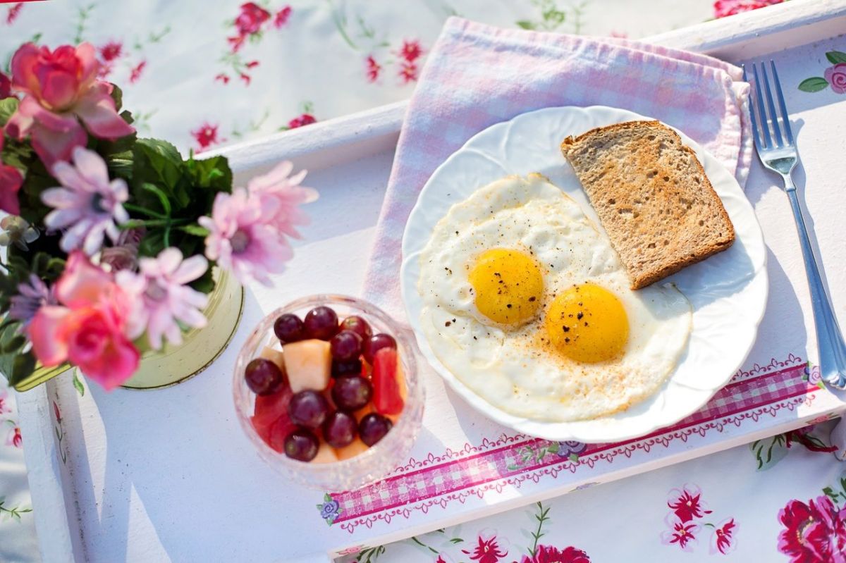 Comer dos huevos al día se asocia con grandes ventajas, es clave en la pérdida de peso y en la prevención de enfermedades.