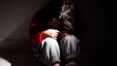 Niña de ocho años murió por no aprender a tocar el piano