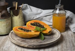Lo que un vasito de jugo de papaya diario puede hacer por tu salud