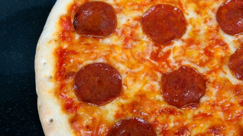 Las pequeñas pizzerías ya están sufriendo la escasez de este producto.