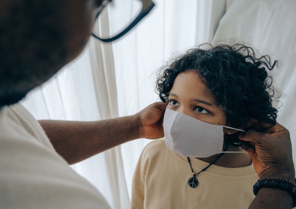 Casi 100,000 niños de EE.UU. dieron positivo por COVID-19 en las dos últimas semanas de julio