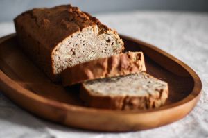 Irresistiblemente saludable: Receta de cálido pan de manzana con canela y nuez