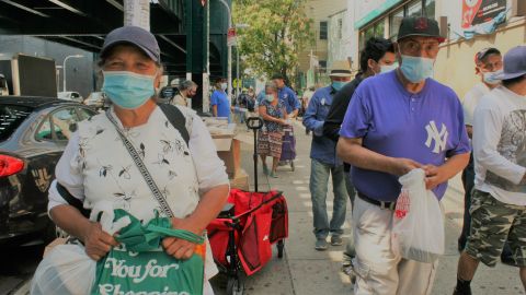 La ecuatoriana Esperanza Luca valora que "pese a la tragedia los neoyorquinos no pasaron hambre".