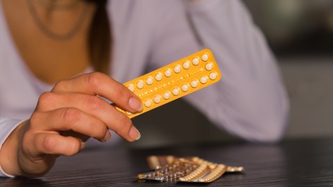 Los estrógenos pueden ayudar en la formación de coágulos sanguíneos.