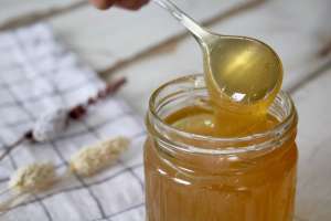 La miel es mejor que los antibióticos contra el resfriado y la tos