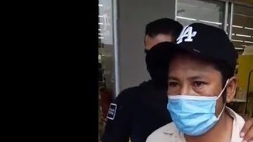 El vendedor fue detenido  por unos minutos.